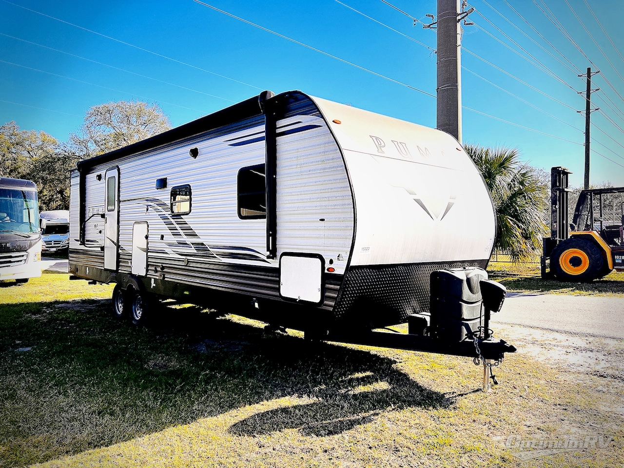 2022 Palomino Puma 25BHFQ Photo 1
