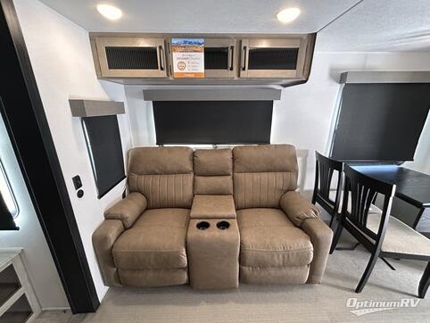 2025 Palomino Puma Destination 402LFT RV Photo 2