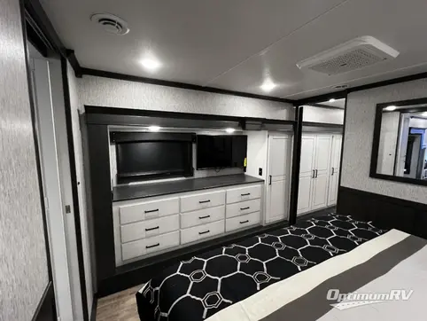 2024 Redwood Redwood 4200FL RV Photo 4
