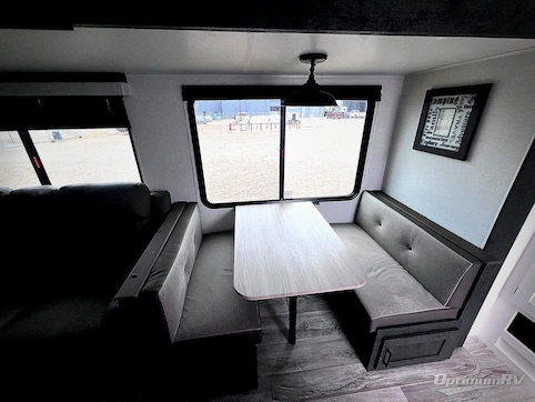 2025 Venture Sienna SA281VQB RV Photo 3