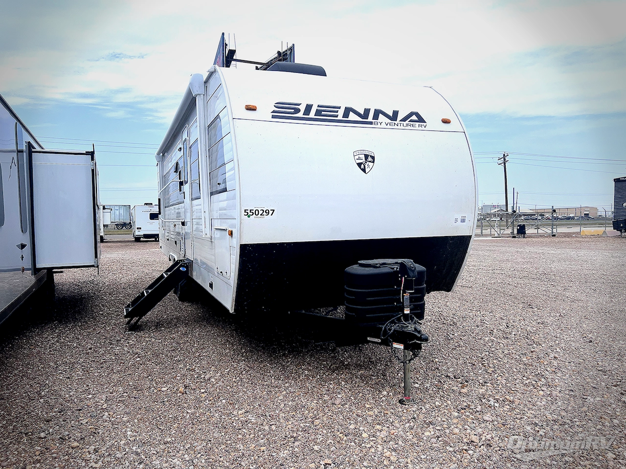 2025 Venture Sienna SA281VQB Photo 2