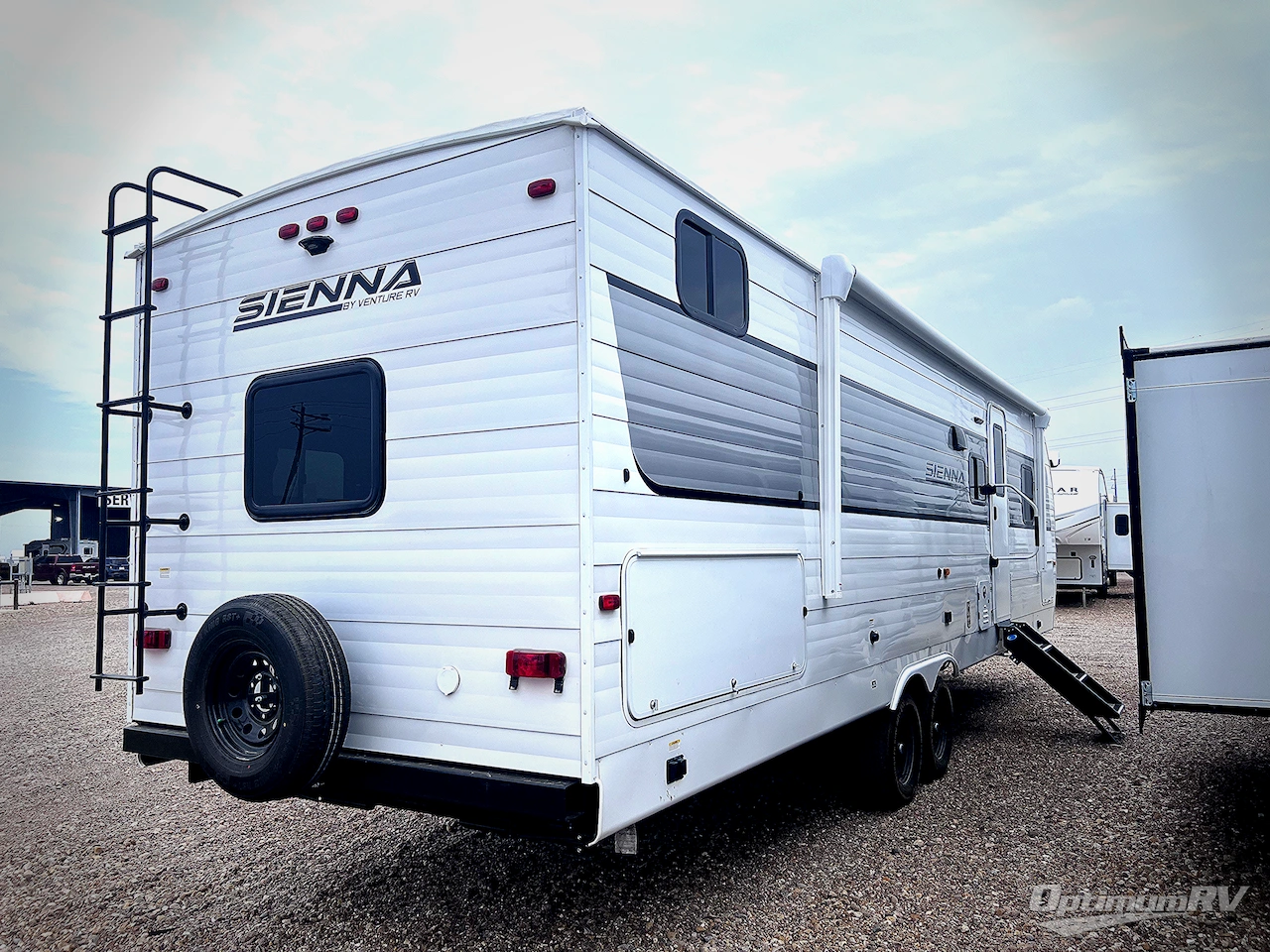 2025 Venture Sienna SA281VQB Photo 3