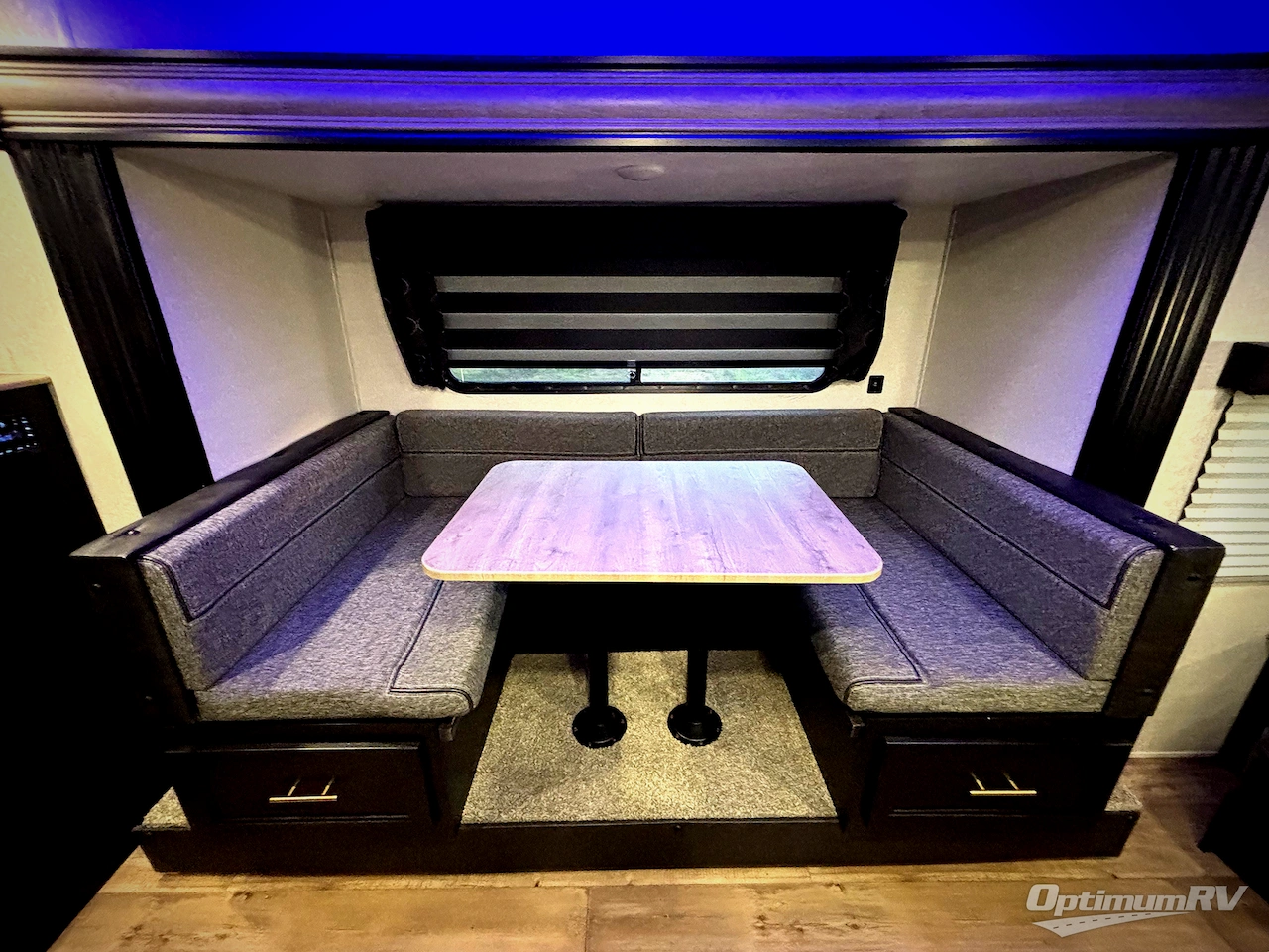 2022 Forest River Cherokee Grey Wolf 27RR Photo 10