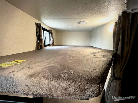 2025 Venture Sienna SA271VBH RV Photo 2