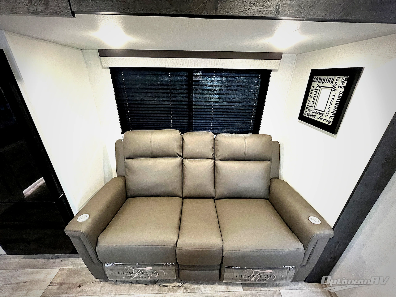 2025 Venture Sienna SA231VRK Photo 17