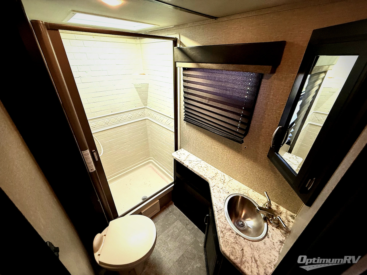 2019 Grand Design Imagine XLS 21BHE Photo 11