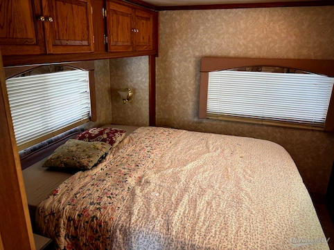 2003 Tiffin Open Road Allegro 30DA RV Photo 4