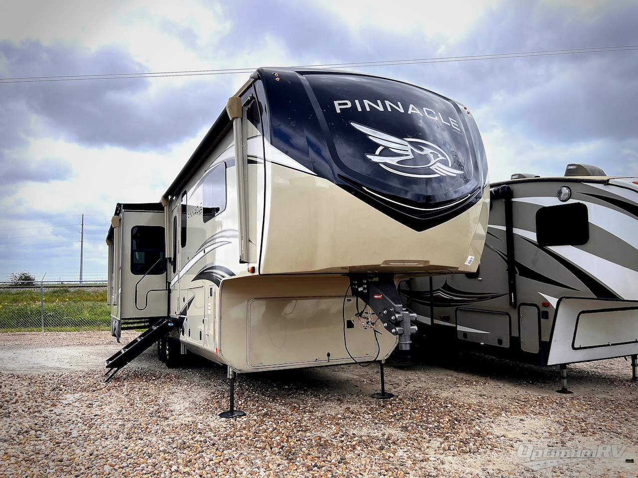 2022 Jayco Pinnacle 32RLTS Photo 1