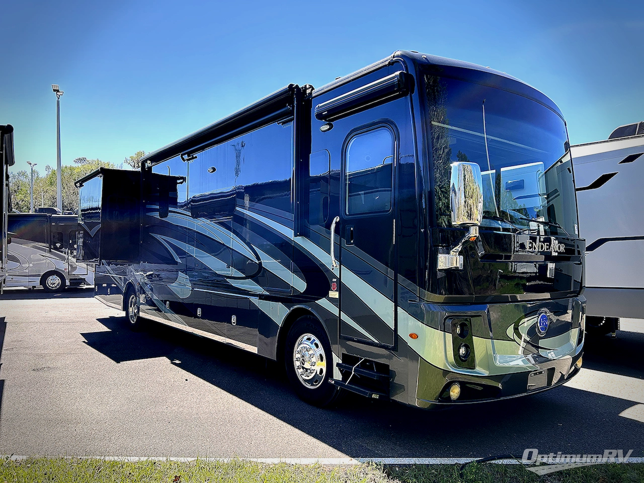 2020 Holiday Rambler Endeavor 38N Photo 1