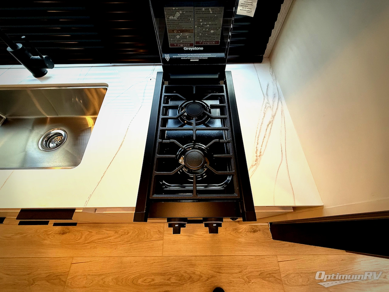 2026 Winnebago Micro Minnie 2108FBS Photo 7