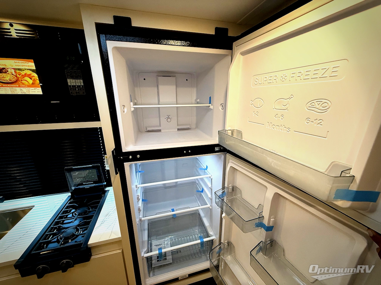 2026 Winnebago Micro Minnie 2108FBS Photo 10