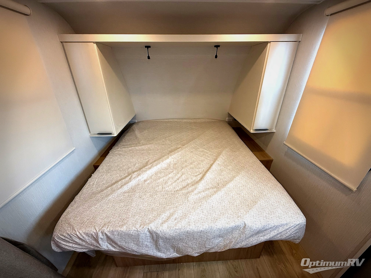 2026 Winnebago Micro Minnie 2108FBS Photo 14