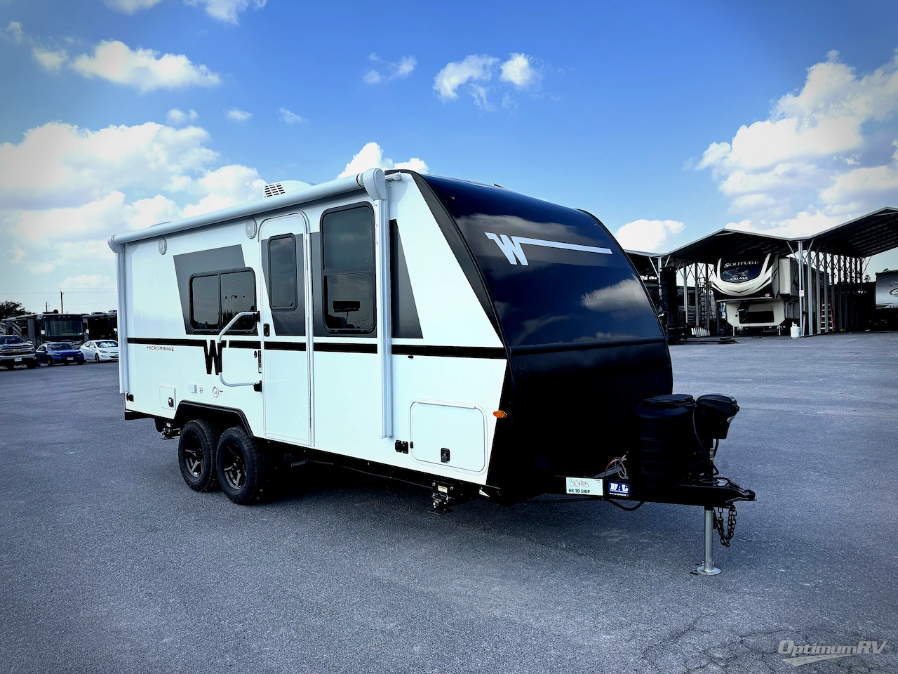 2026 Winnebago Micro Minnie 2108FBS Photo 1