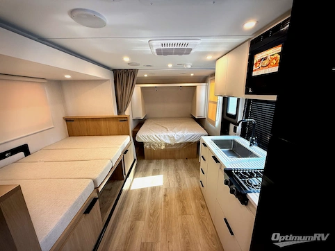 2026 Winnebago Micro Minnie 2108FBS RV Photo 4