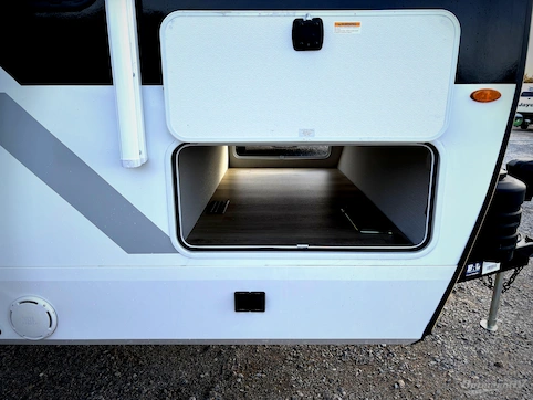 2026 Winnebago Thrive 22MLS RV Floorplan Photo