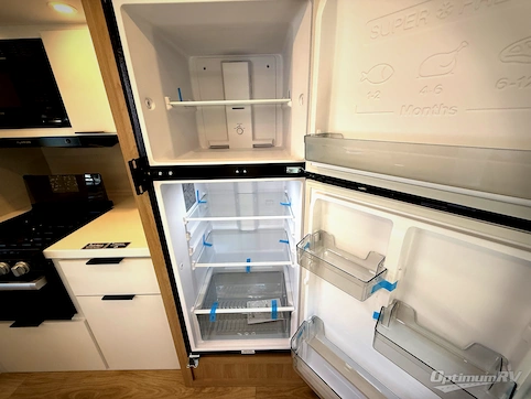 2026 Winnebago Thrive 22MLS RV Photo 4