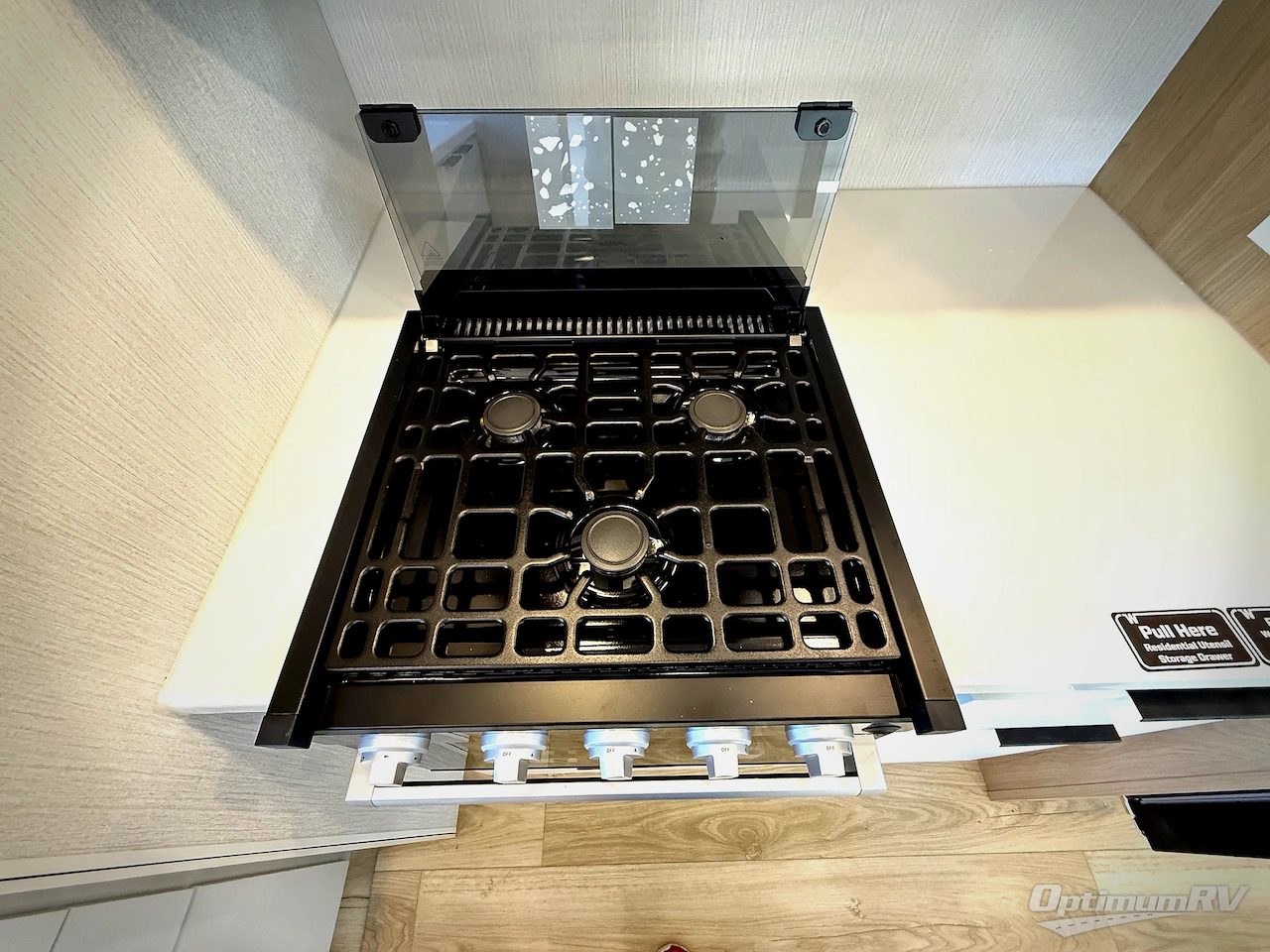 2026 Winnebago Thrive 22MLS Photo 11