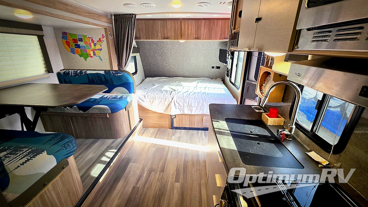 2021 Winnebago Towables Micro Minnie 2100BH Photo 5