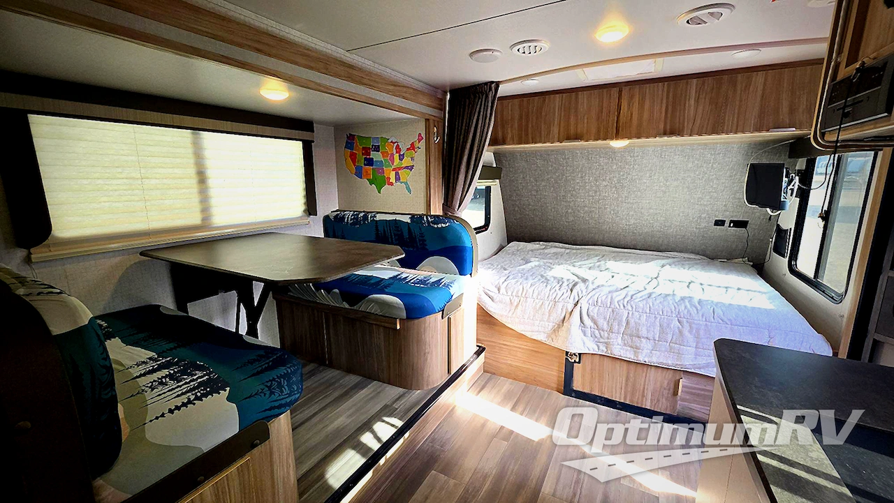 2021 Winnebago Towables Micro Minnie 2100BH Photo 6