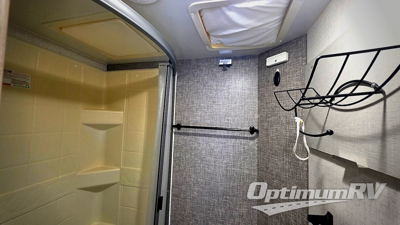 2021 Winnebago Towables Micro Minnie 2100BH Photo 10