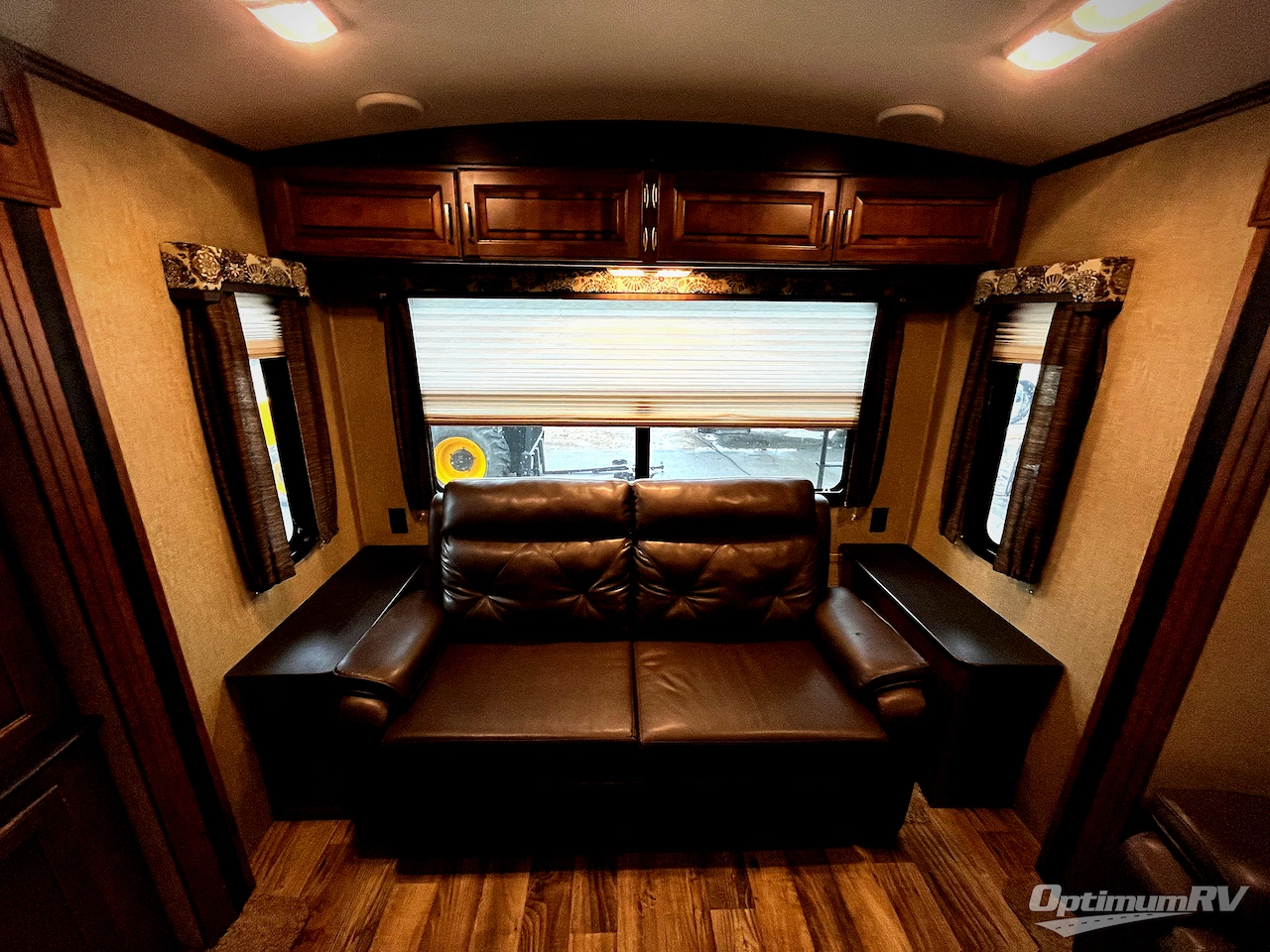 2018 Keystone Outback 330RL Photo 11