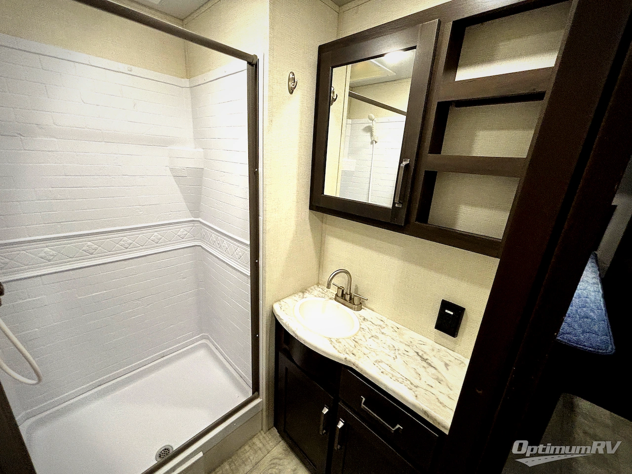 2024 Grand Design Momentum MAV 27MAV Photo 11