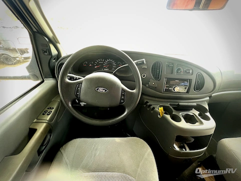 2008 Born Free Majestic 28A RV Photo 3