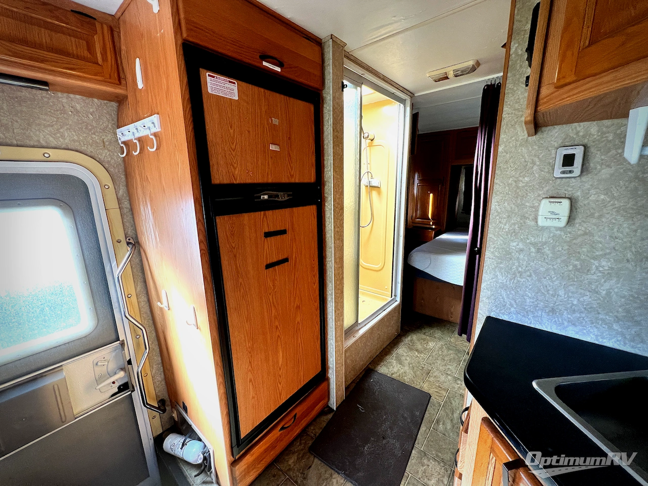 2008 Born Free Majestic 28A Photo 11