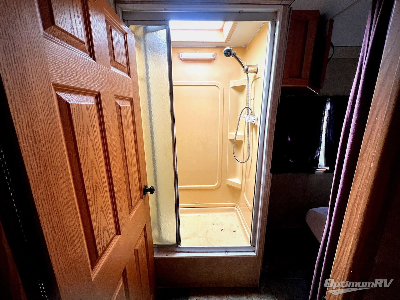 2008 Born Free Majestic 28A Photo 14