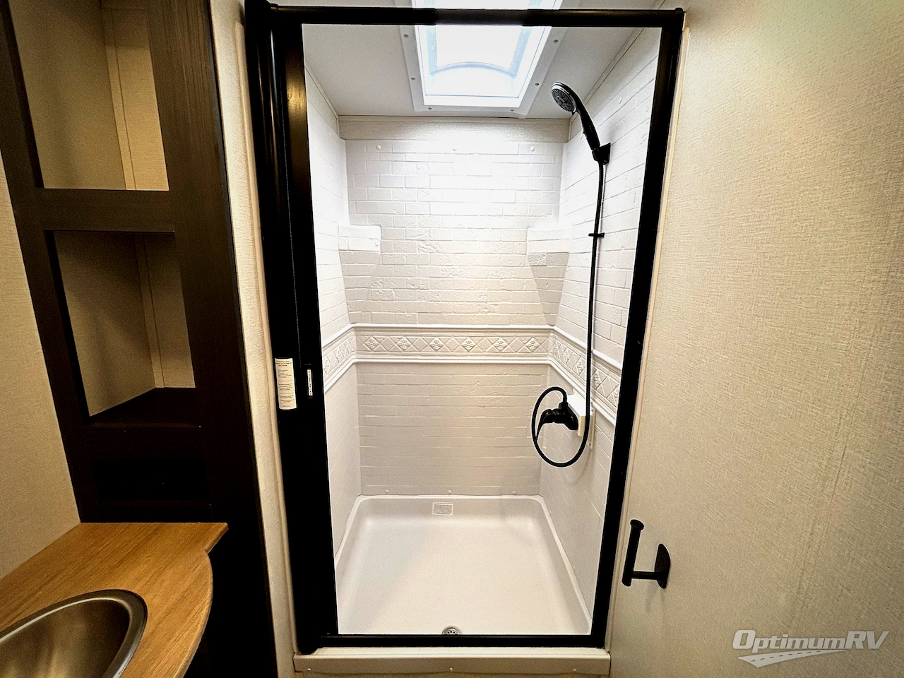 2025 Heartland North Trail 26RLX Photo 5