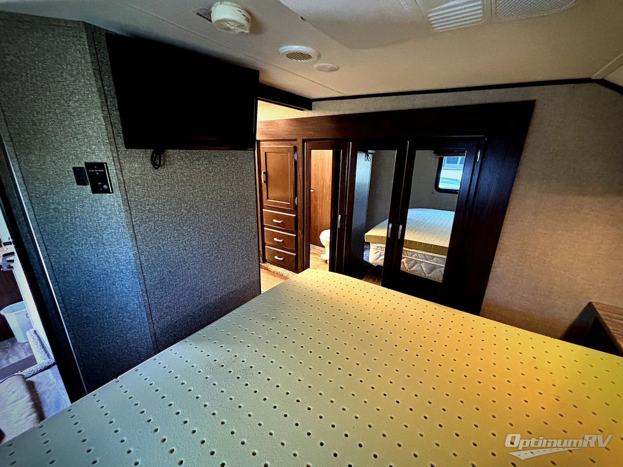 2016 Heartland Sundance XLT 298BH Photo 17