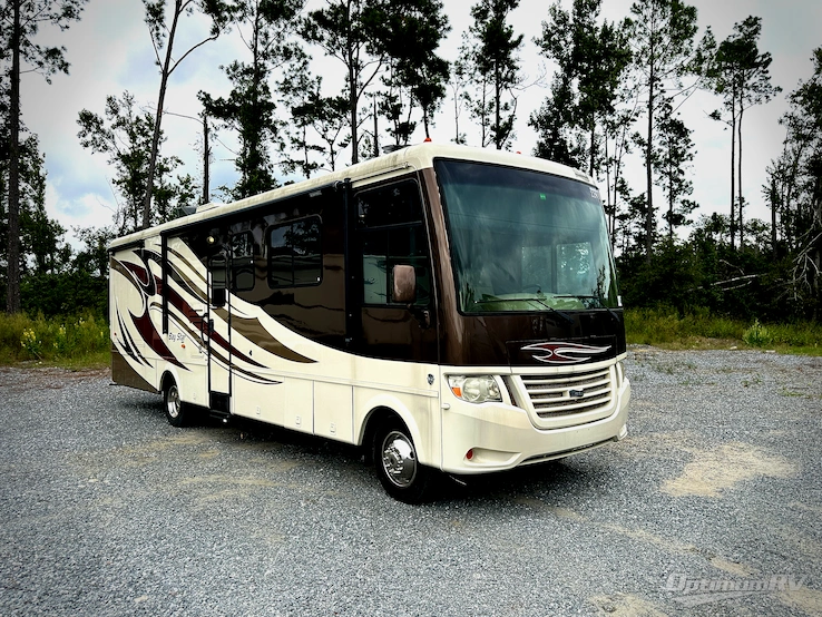 2013 Newmar Bay Star 3305 RV Photo 1