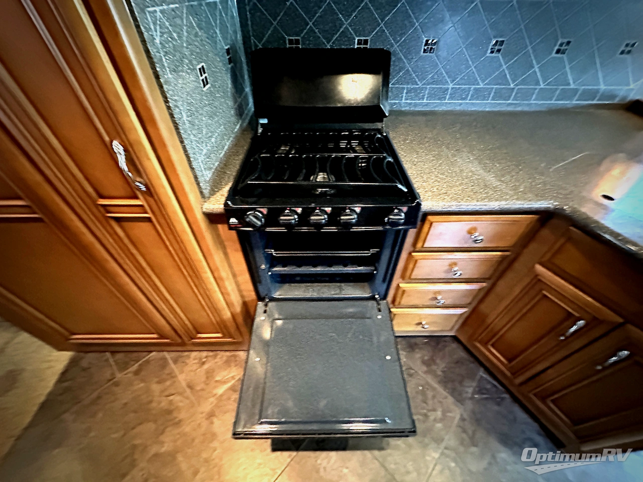 2013 Newmar Bay Star 3305 Photo 16