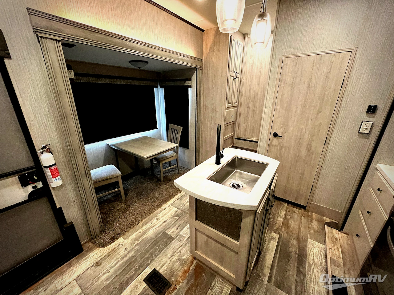 2022 Forest River Sierra 391FLRB Photo 6