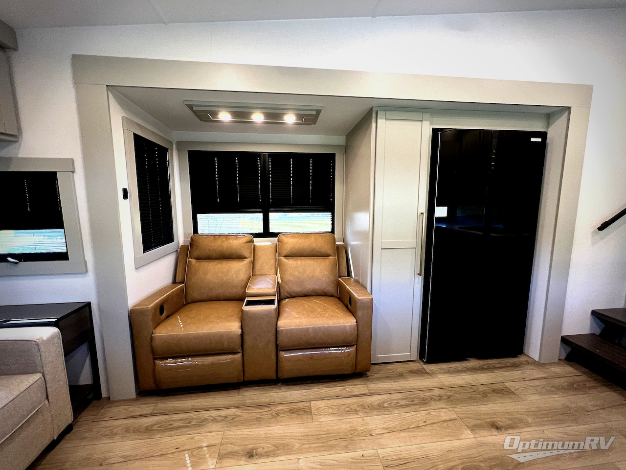 2025 Brinkley Model Z 2670 Photo 7