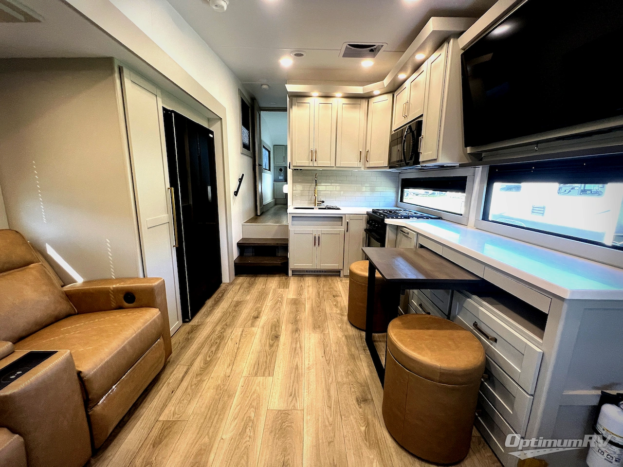 2025 Brinkley Model Z 2670 Photo 19