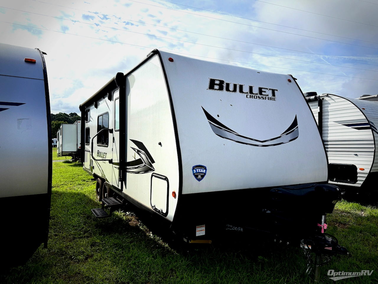 2021 Keystone Bullet Crossfire 2200BH Photo 1