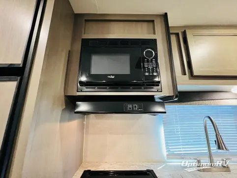 2022 Starcraft Super Lite 242RL RV Photo 3