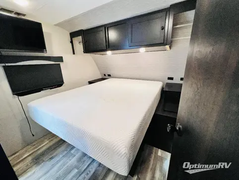 2022 Starcraft Super Lite 242RL RV Photo 4