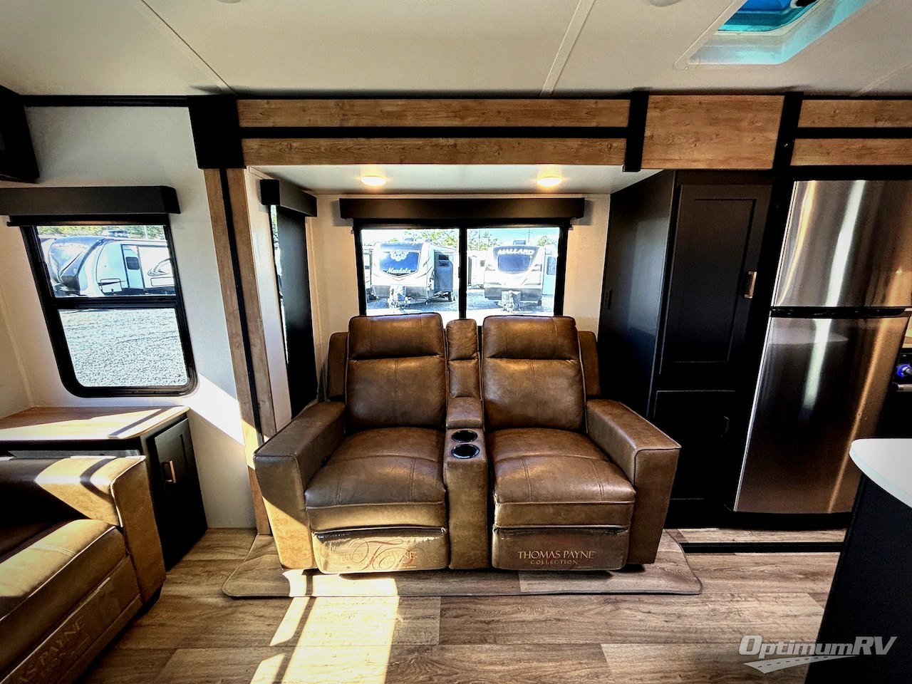 2022 Keystone Outback 330RL Photo 7