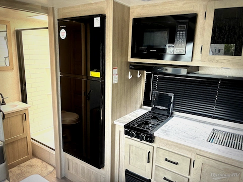 2023 East To West Alta 1600MRB RV Photo 3