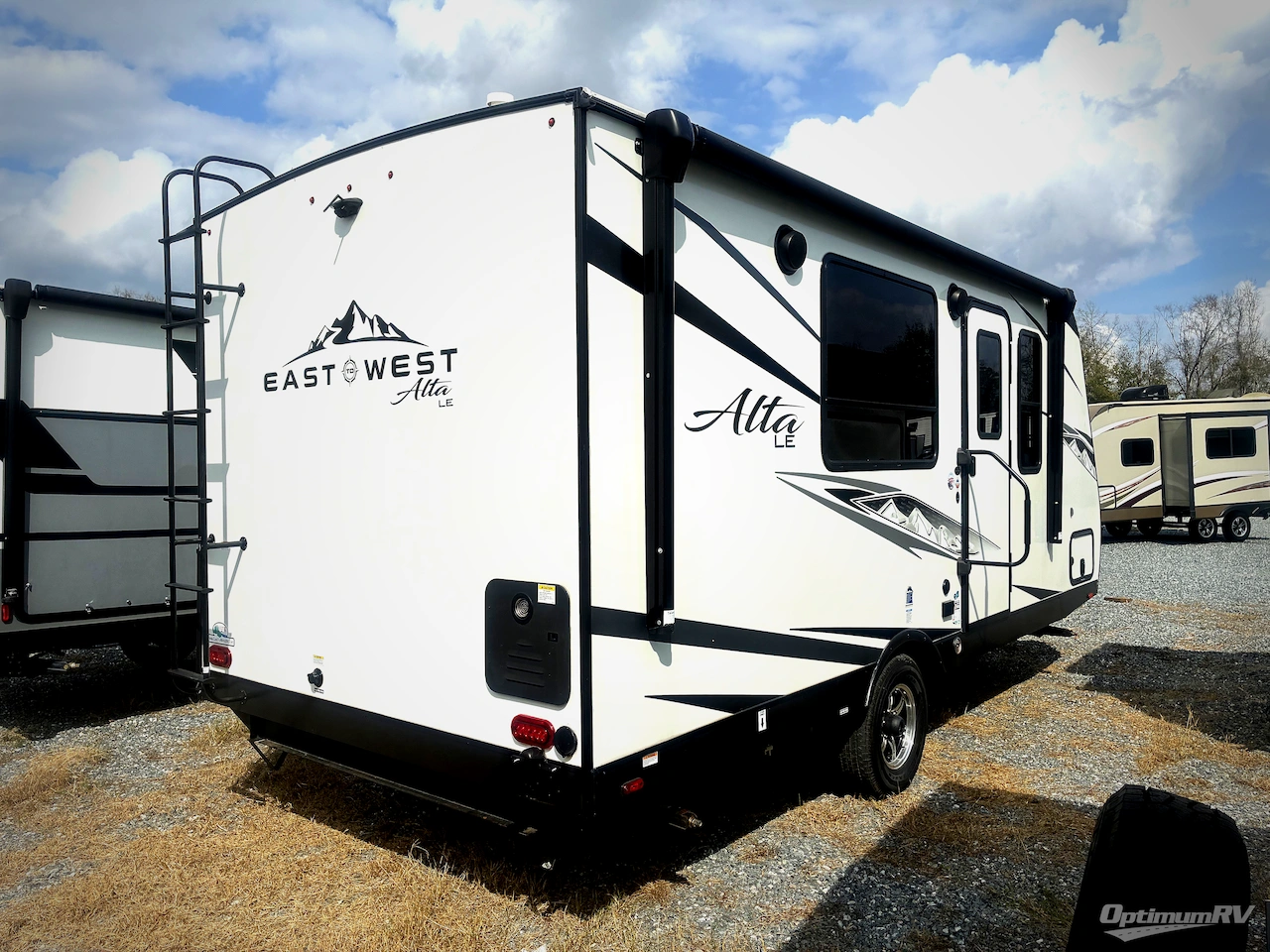 2023 East To West Alta 1600MRB Photo 2