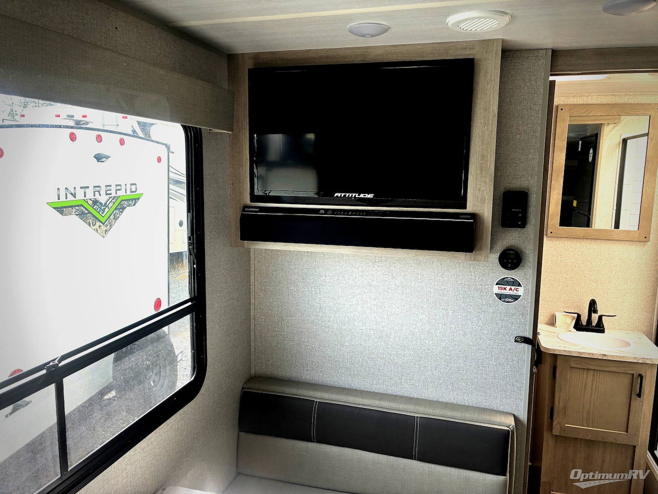 2023 East To West Alta 1600MRB Photo 8