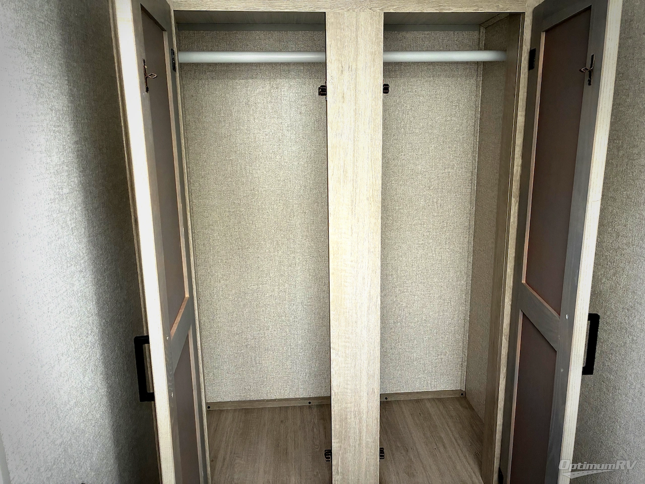 2023 East To West Alta 1600MRB Photo 14