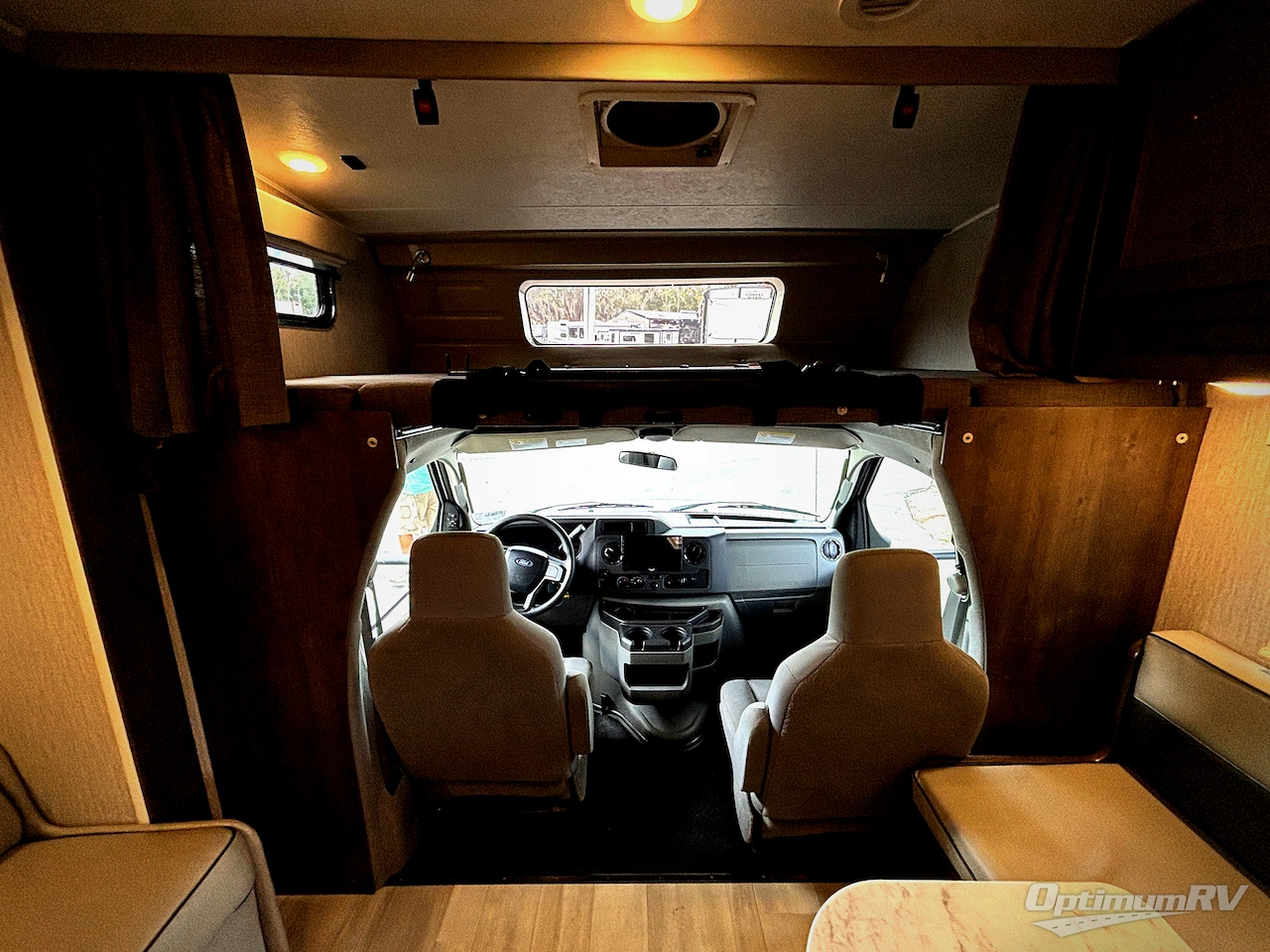 2023 Coachmen Leprechaun 298KB Ford 450 Photo 10