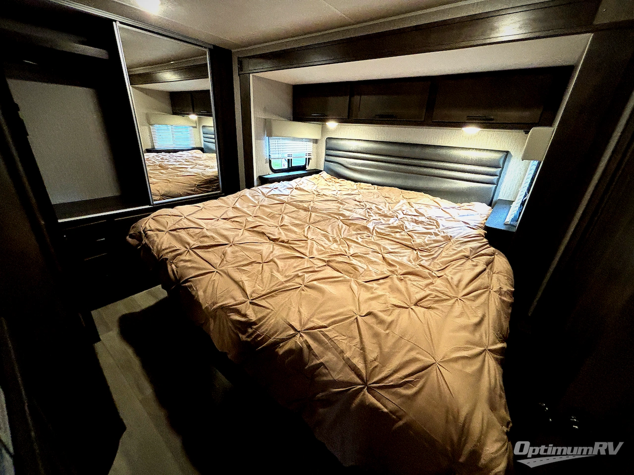 2023 Coachmen Leprechaun 298KB Ford 450 Photo 16
