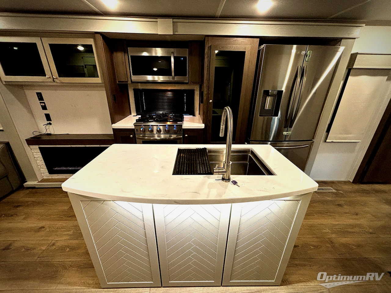 2023 Palomino River Ranch 393RL Photo 6