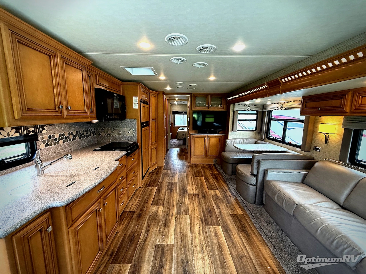 2018 Newmar Bay Star 3532 Photo 4