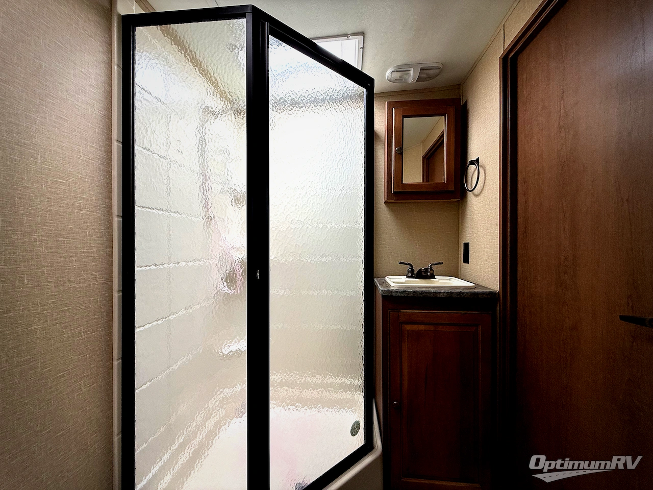 2014 Cruiser Fun Finder XTRA XT-330 Photo 8