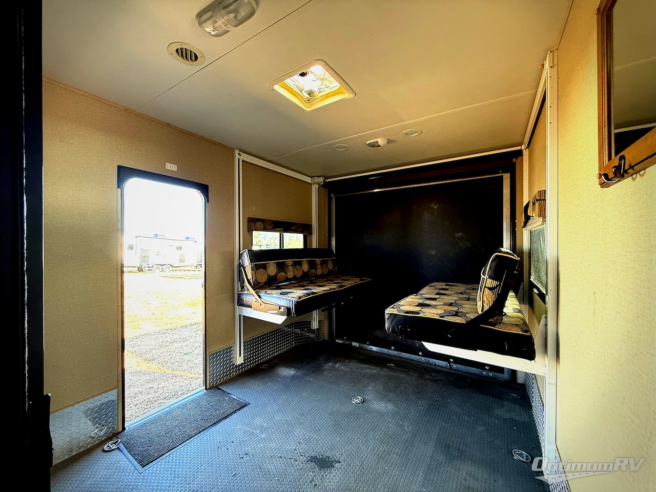 2014 Cruiser Fun Finder XTRA XT-330 Photo 18